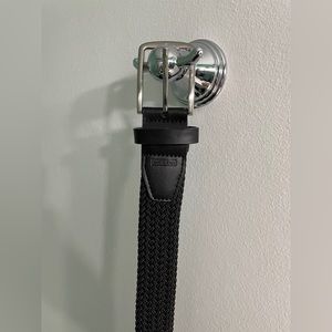 New Men’s Nike Golf Belt Size Medium (Waist 30-32)